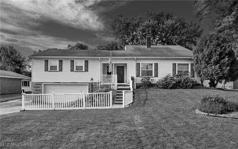 3843 Burkey Road, Youngstown, OH 44515