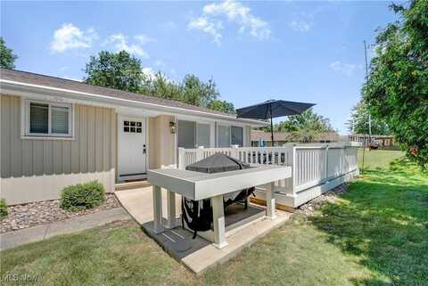 3806 Commodore Cove W unit: 51, Aurora, OH 44202