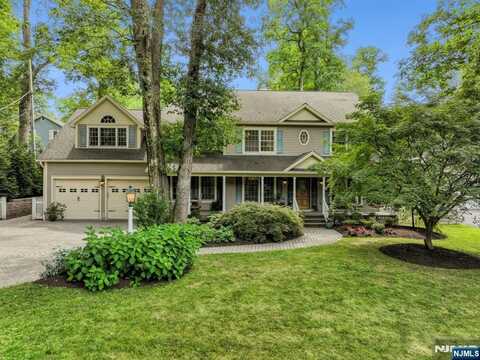 21 Spring Street, Chatham, NJ 07928