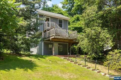 1283 Valley Road 8, Montclair, NJ 07043