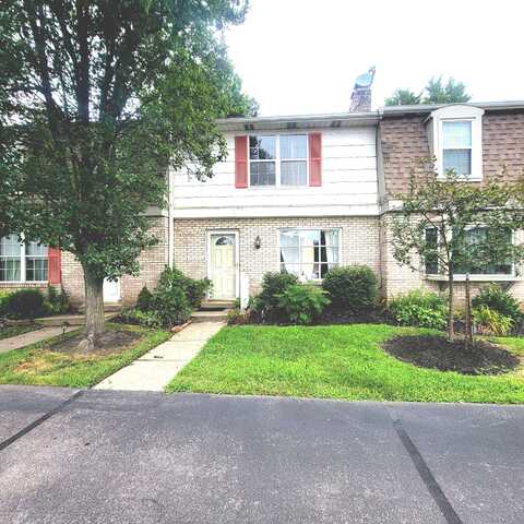 1742 Val Court, Burlington, KY 41005