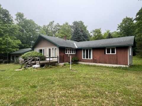 3594 N Lake Shore, Harbor Springs, MI 49740