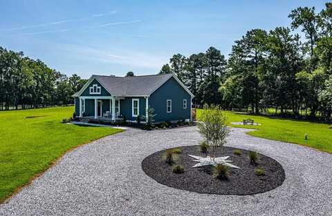 82 Minglewood Lane, Kilmarnock, VA 22482