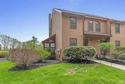 240 Franklin Street, Laconia, NH 03246