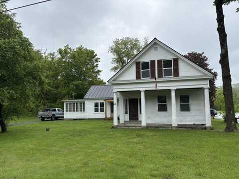 17 Route 12, Hartland, VT 05048