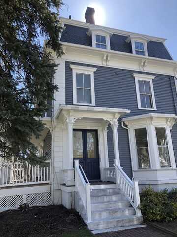 46 Cushing Street, Dover, NH 03820