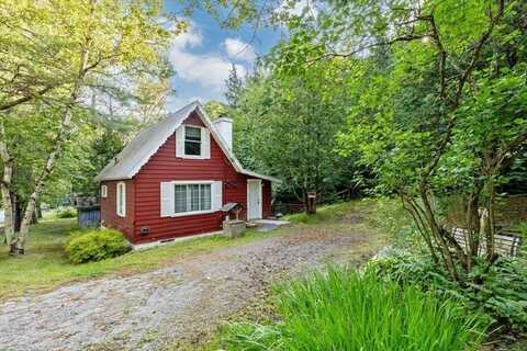 135 West Hill, Montgomery, VT 05471