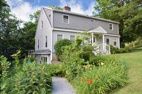 1 Quail Run, South Burlington, VT 05403