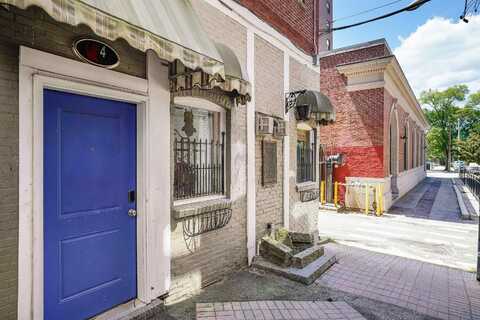 4 Dean Avenue, Manchester, NH 03101