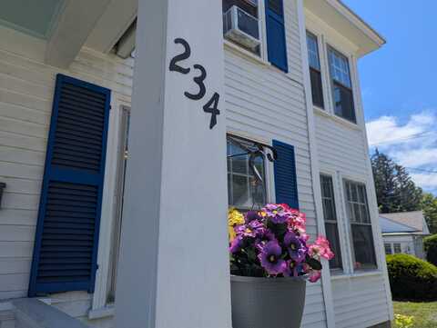 234 High Street, Somersworth, NH 03878