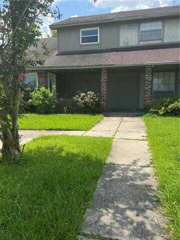 2010 SNOWBIRD Drive, Harvey, LA 70058