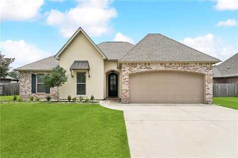 231 FAYEDAYE Drive, Madisonville, LA 70447