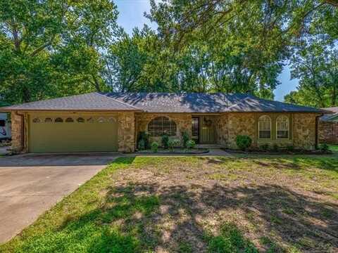 1020 Lariat Drive, Bartlesville, OK 74006