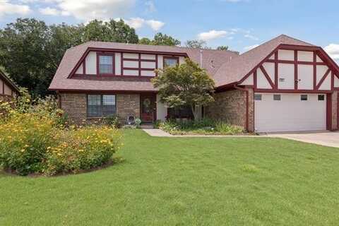 704 S Chestnut Avenue, Broken Arrow, OK 74012