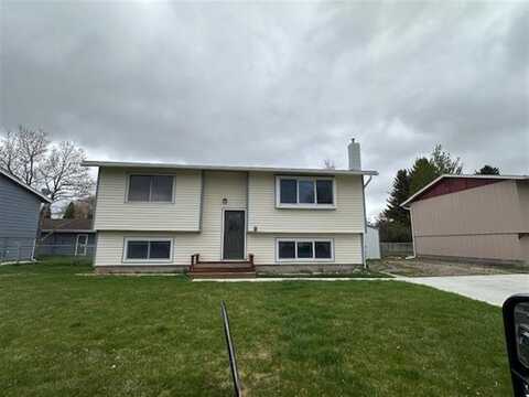 2108 10th St, Cody, WY 82414