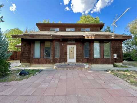 403 Fiddlers Ln, Powell, WY 82435