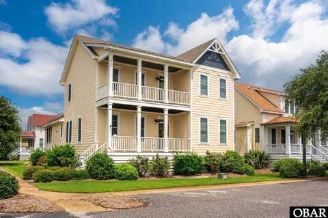 807 Back Bay Road, Manteo, NC 27954