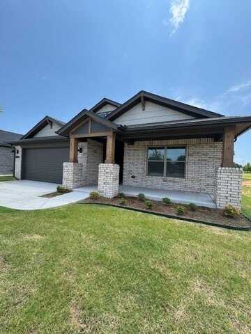 20100 Woodrock Street, Harrah, OK 73045