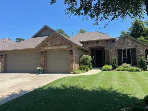 2040 Webster Drive, Midwest City, OK 73130