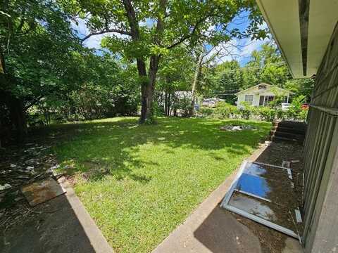 1123 Sayers Street, Lufkin, TX 75904