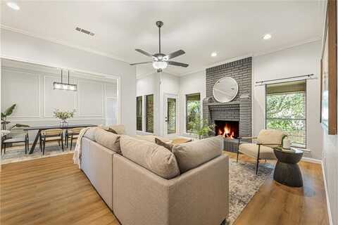 7009 Spanish Oaks Drive, North Richland Hills, TX 76182