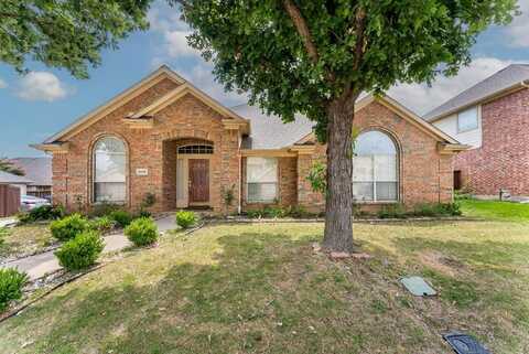 2832 Bluffview Drive, Lewisville, TX 75067
