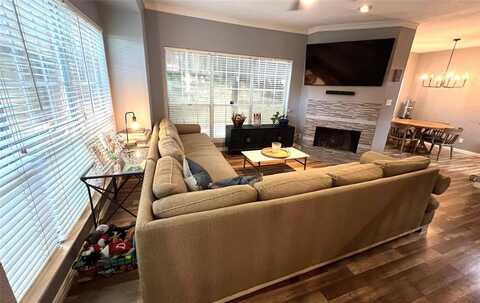 7151 Gaston Avenue, Dallas, TX 75214