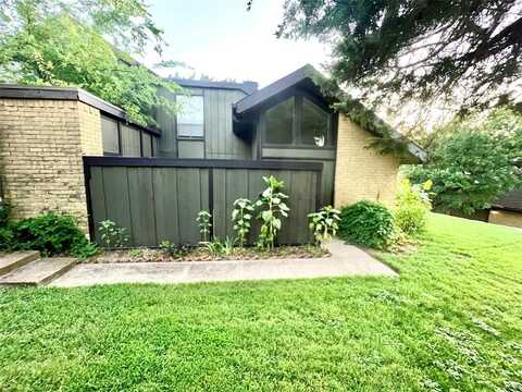 4637 Country Creek Drive, Dallas, TX 75236