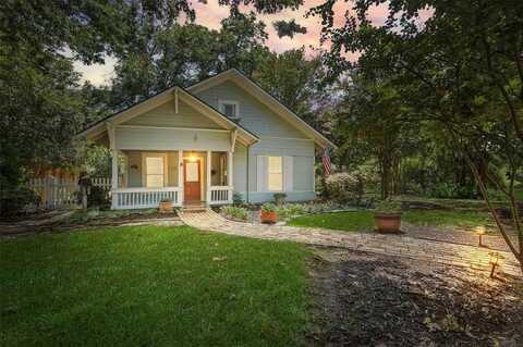 1004 W Avenue Avenue E, Garland, TX 75040