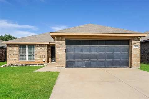 7668 Hollow Point Drive, Fort Worth, TX 76123