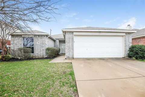 4521 Badlands Drive, Fort Worth, TX 76179
