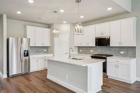 6632 Valley Lake Lane, Fort Worth, TX 76036