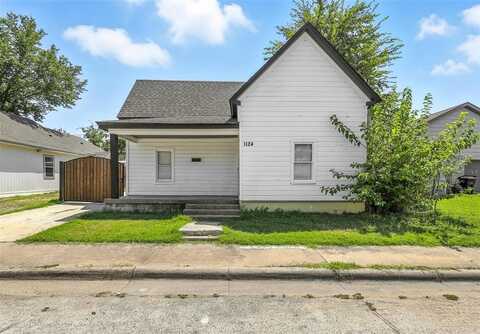 1124 E Hattie Street, Fort Worth, TX 76104