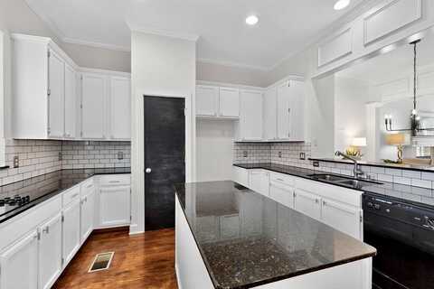 4112 Lafayette Street, Dallas, TX 75204