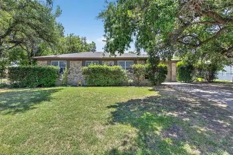 5328 Ira Street N, Haltom City, TX 76117