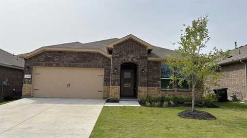 1917 JACKSON Street, Cleburne, TX 76033