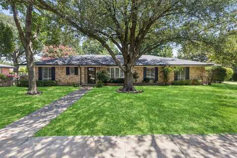 1809 Yarborough Drive, Sherman, TX 75092