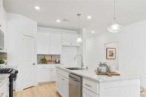 513 Sherwood, Melissa, TX 75454