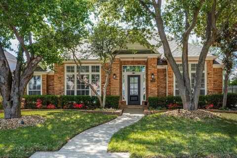 2300 Hunter Place Lane, Arlington, TX 76006