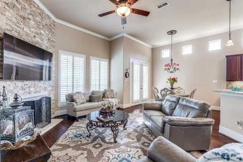 7684 Fossil Ridge Drive, Frisco, TX 75034
