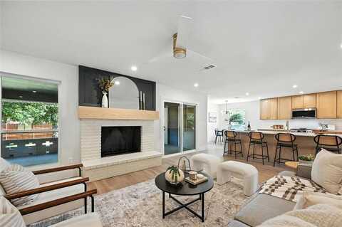 1438 Boca Chica Drive, Dallas, TX 75232