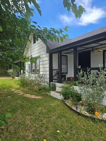 210 E 4th Street, Keene, TX 76059