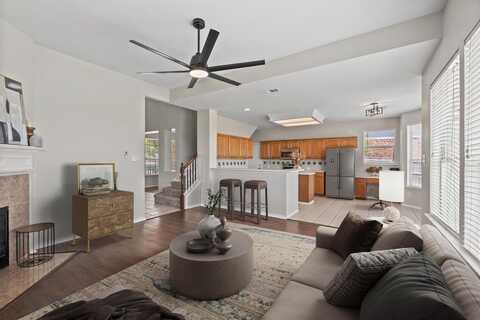 8021 Shoshoni Drive, Arlington, TX 76002