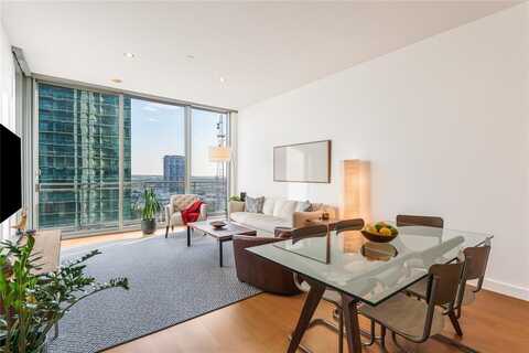 2900 Mckinnon Street, Dallas, TX 75201