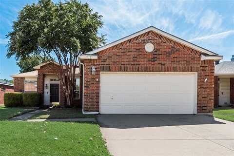 1121 Wabash Court, Saginaw, TX 76131