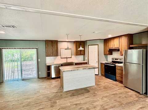 5452 County Road 2252 Road, Quinlan, TX 75474
