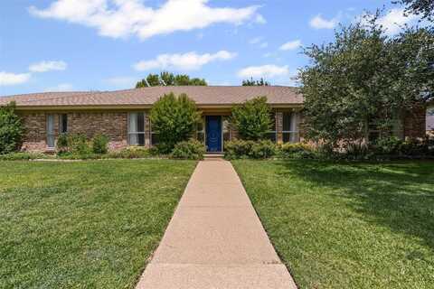 3717 Stoney Creek Road, Fort Worth, TX 76116