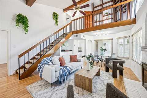 18040 Midway Road, Dallas, TX 75287