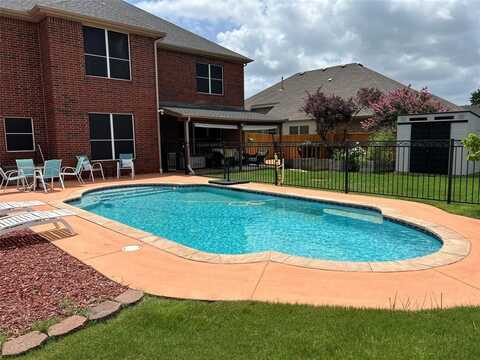 10801 Saint Annes Drive, Rowlett, TX 75089