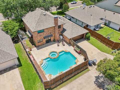 6631 Fireflame Drive, Dallas, TX 75248